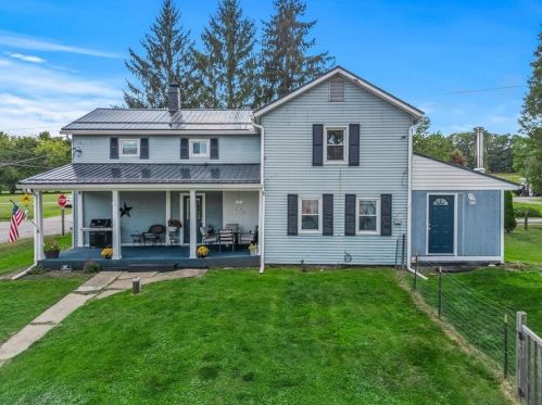 31 Church Rd, Greenville, PA 16125-9221