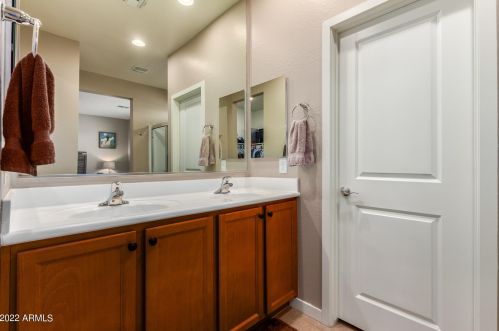 10232 Wood St, Tolleson AZ  85353-7653 exterior