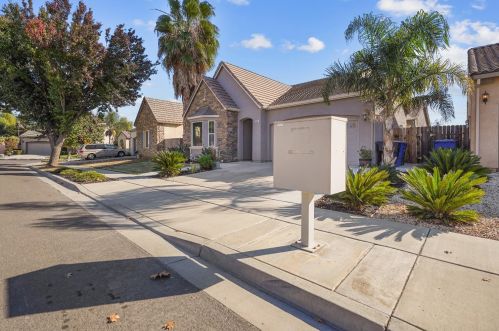 1016 Summer Ln, Grayson CA  95363-8308 exterior