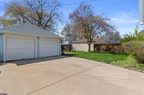 2161 95, Milwaukee WI exterior