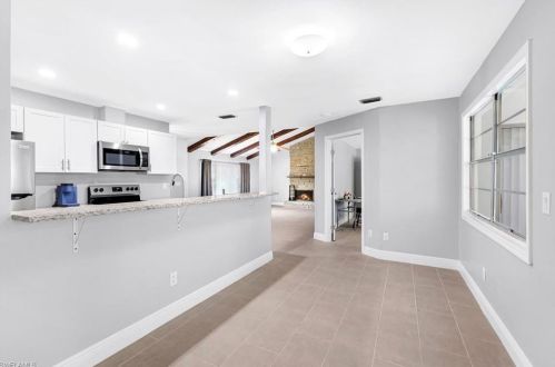 4688 Pembrooke Ln, Bonita Springs FL  exterior