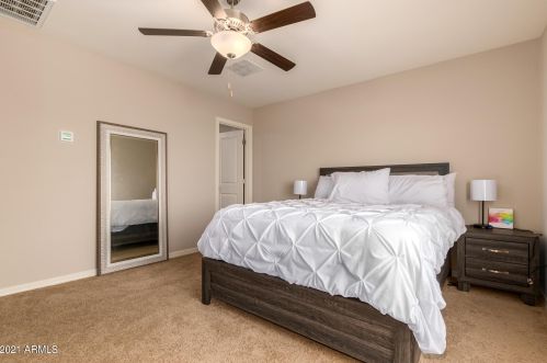 3821 79th Dr, Phoenix AZ  85033-3501 exterior