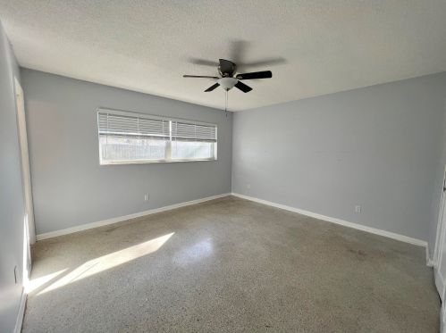 265 Mainsail St, Fort Pierce FL  34983-1710 exterior