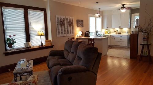 220 Merrimac St, Dodgeville WI  53533-1520 exterior