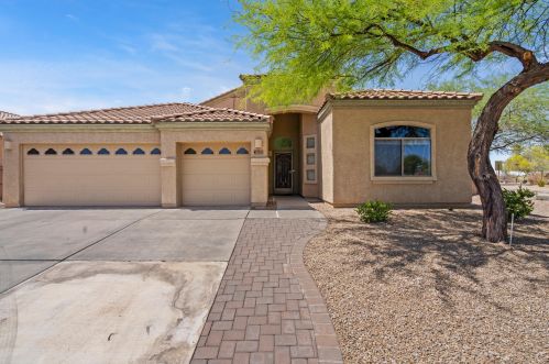 7442 Climbing Ivy Dr, Tucson, AZ 85757-1518