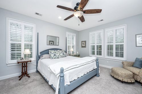 261 Slipper Shell Ct, Mount Pleasant SC  29464-6724 exterior