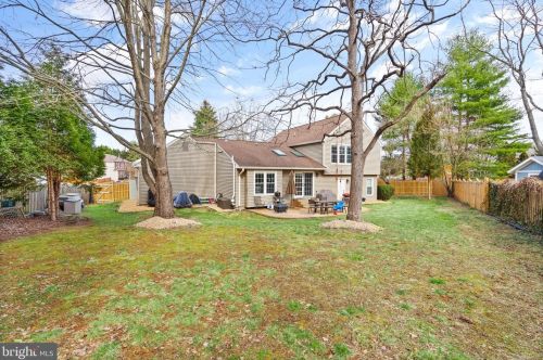 816 Anne St, Leesburg VA  20175-3426 exterior