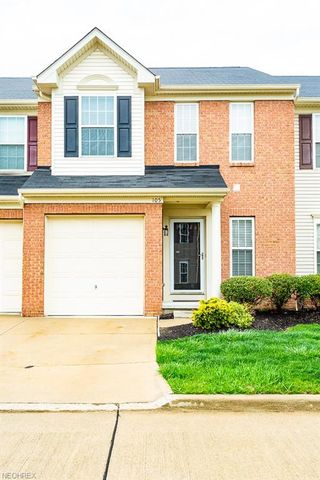 105 Yellowstone Ct, Berea, OH 44017-3146