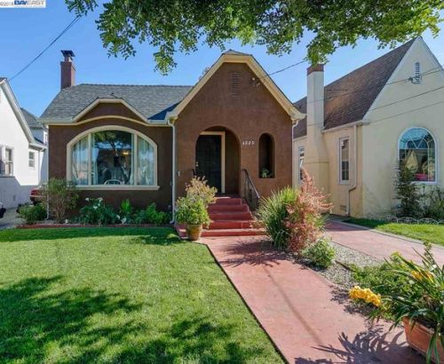 4220 17th St, Oakland, CA 94601-4513