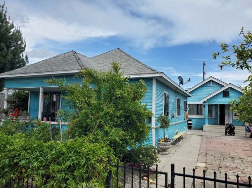 2124 Elm Ave, Long Beach, CA 90806-4809