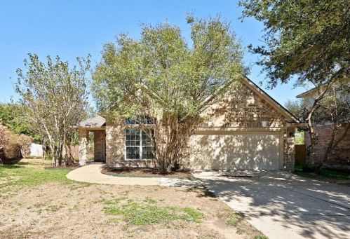 133 Devonshire Dr, Uhland, TX 78640-5299