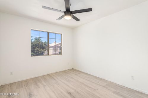 6851 Kern Dr, Tucson AZ  85743-1027 exterior