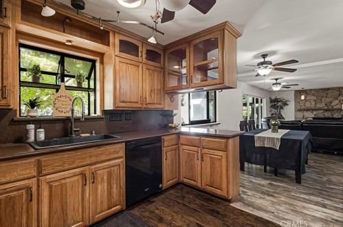 1064 Via Verona Dr, Chico CA  95973-1031 exterior