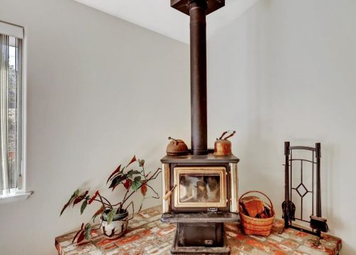 17155 Oscar Dr, Grass Valley CA  95949-7220 exterior