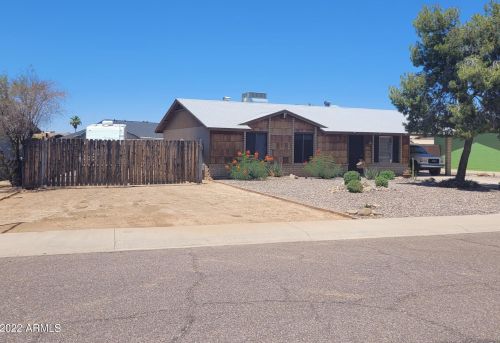 20430 17th Ter, Phoenix, AZ 85027-3527