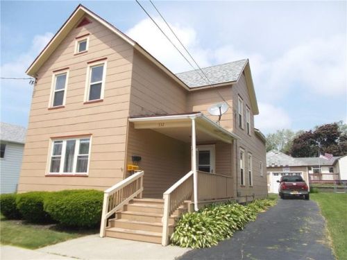 332 Lord St, Van Buren Bay, NY 14048-3118