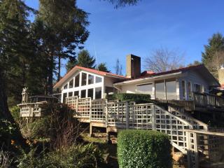 2145 Nesadi Dr, Ilwaco, WA 98624-9152