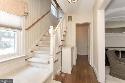 7 Buckingham Ave, Trenton NJ  08618-3311 exterior