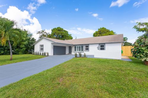 111 31st Ave, Boynton Beach, FL 33435-8226