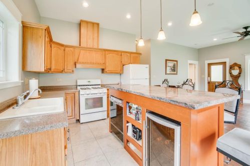 7407 136th Ln, Cedar Lake IN  46303-9192 exterior