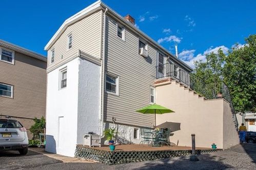6309 Columbia Ave, North Bergen, NJ 07047-3550