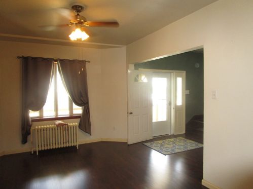 614 Park St, Connellsville PA  15425-3420 exterior