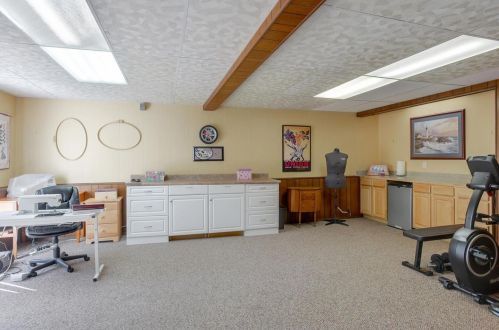 271 Goodwin Dr, San Bruno CA  94066-1660 exterior