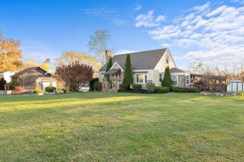 5575 Glass Rd, Pittsburgh, PA 15205-9435