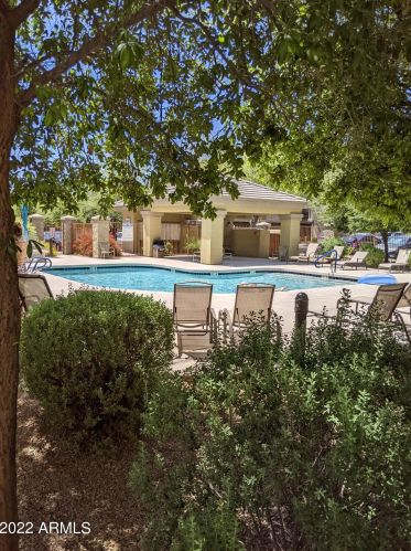 16825 14th St, Phoenix AZ  85022-7733 exterior