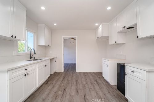 1301 Marcelle St, Compton CA  90221-4413 exterior