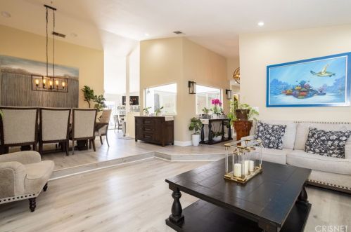 1118 Knollcrest Dr, Covina CA  91724-3432 exterior