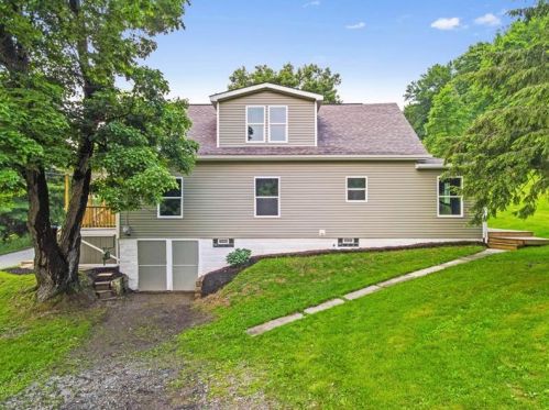 260 Margaret Ave, Evans City PA  16033-8703 exterior