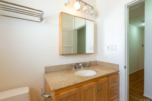 2745 Monogram Ave, Long Beach CA 90815-1536 exterior