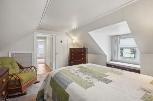 1504 Pine Grove Ave, Westfield NJ  07090-2225 exterior