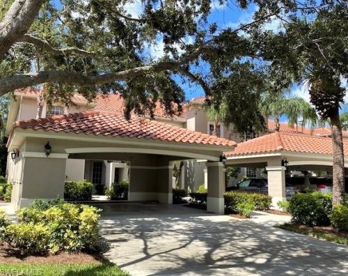 12015 Matera Ln, Bonita Springs, FL 34135-6905