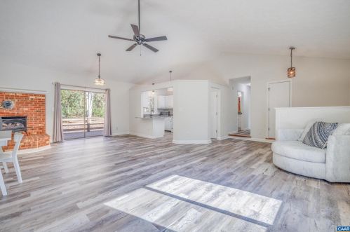 20 Loblolly Rd, Bybee VA  22963-3021 exterior