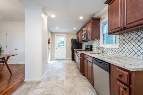 122 49th St, Bayonne NJ  07002-3135 exterior