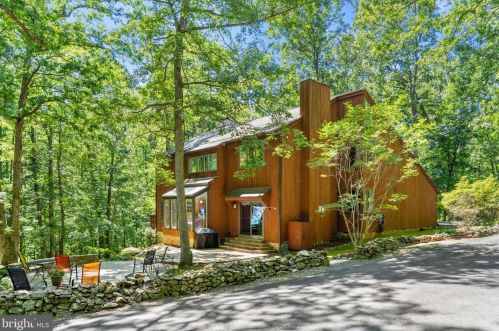5563 Carletans Ln, The Plains, VA 20198-2601