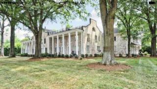 2341 Selwyn Ave, Charlotte, NC 28207-2713