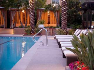 7800 Westside Dr, San Diego CA  92108-1208 exterior