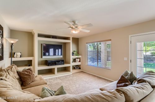 6326 El Cortez Pl, Phoenix AZ  85083-1821 exterior