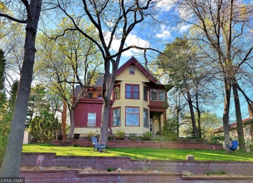 2277 Carter Ave, Saint Paul, MN 55108-1661