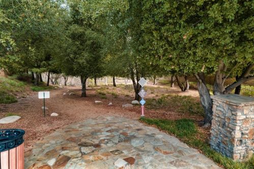 1562 Green Creek Trl, Beaumont CA  92223-7364 exterior