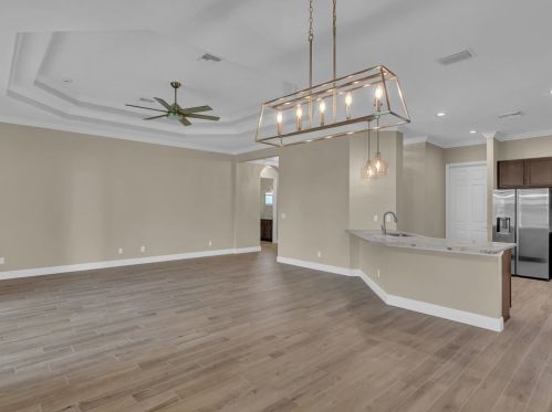 3906 58th Cir, Vero Beach FL  32966-6522 exterior