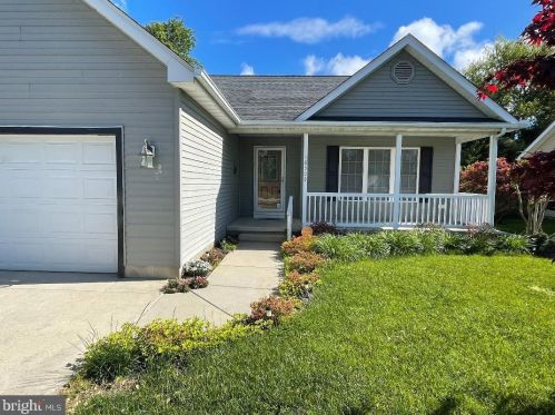 18509 Thelma Ln, Slaughter Beach, DE 19963-2386