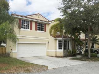 15039 51st St, Hollywood, FL
