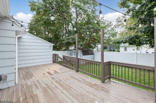 336 Hoe Ave, Scotch Plains NJ  07076-1135 exterior