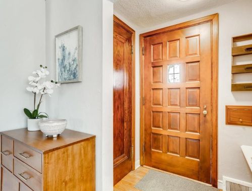 4012 Ewing Ave, Minneapolis MN 55410-1020 exterior