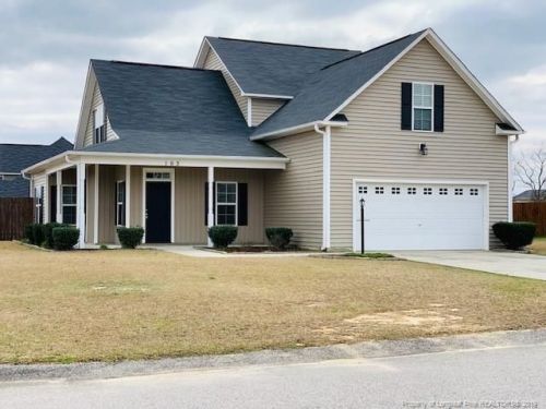 163 Sunflower St, Raeford, NC 28376-9623