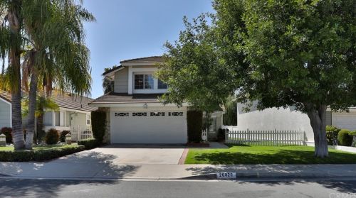 20820 Cliffside Ln, Walnut, CA 91789-4044